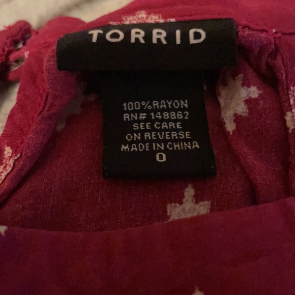 Looking for Torrid Sz 0 or 1 - Picture 2 of 2